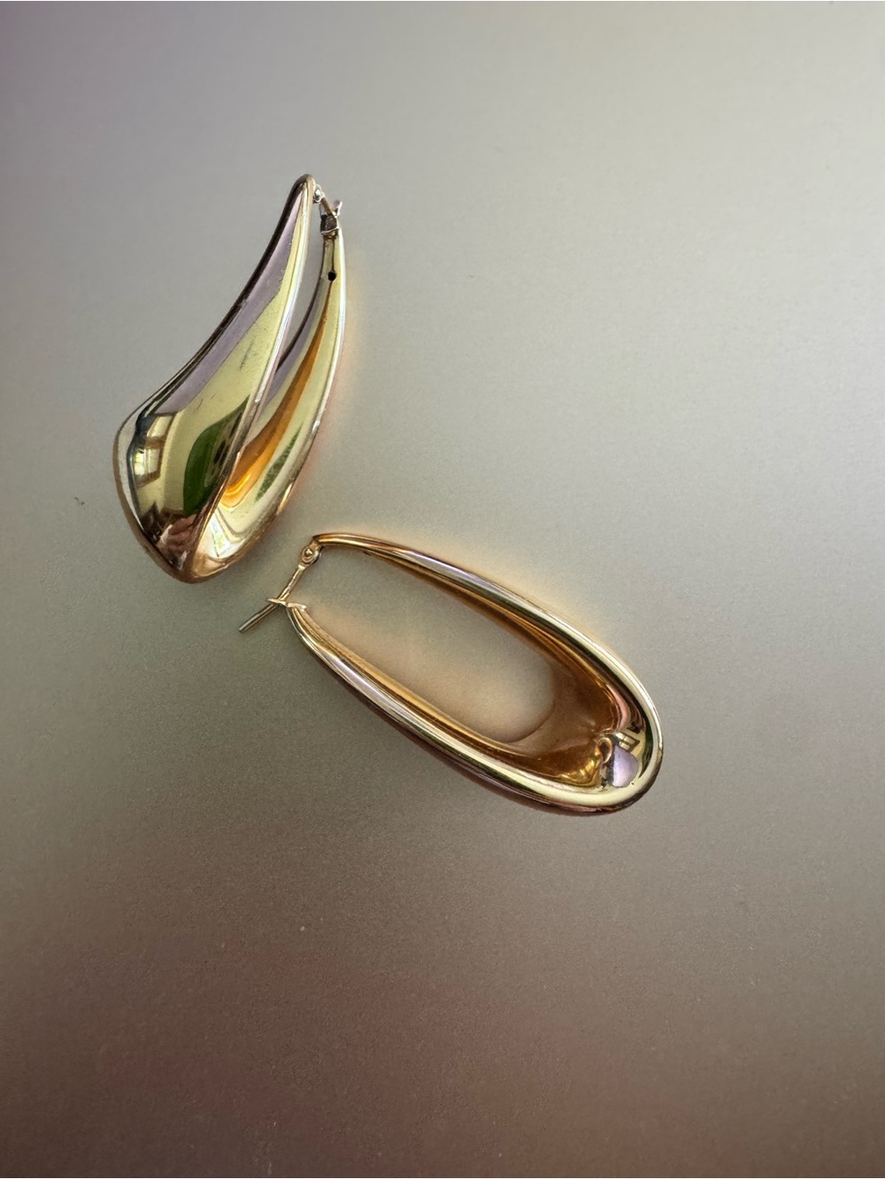 14 KT Rose Gold Modern Sculpted Hoop Earrings - Women Jewelry made in Italy